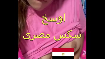 Arabka Z Matarii Wystawia Się Na Balkonie W Samej Bieliźnie, Sąsiad Zszedł I Wyruchał Jej Mleczną Dupę Na Ostro.